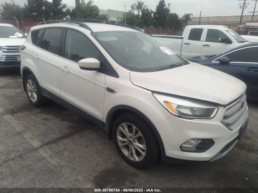 1FMCU0GD6JUC20260 2018 FORD ESCAPE, photo no. 1