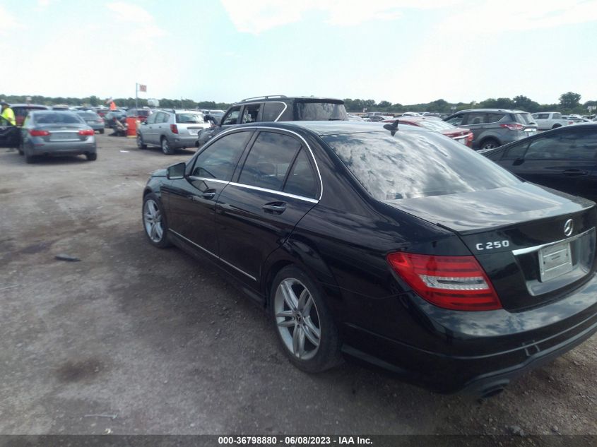 2013 MERCEDES-BENZ C-CLASS C 250 - WDDGF4HB8DR300645