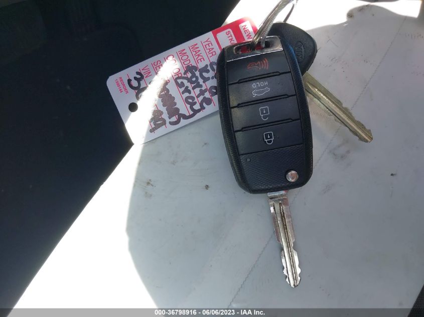 2016 KIA FORTE LX - KNAFX4A60G5536649