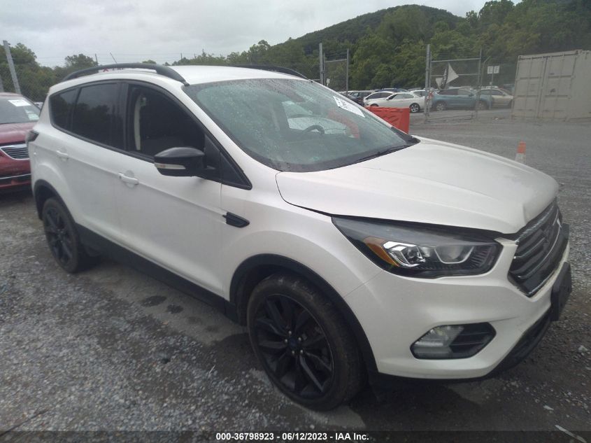 2017 FORD ESCAPE TITANIUM - 1FMCU9JD8HUD17676