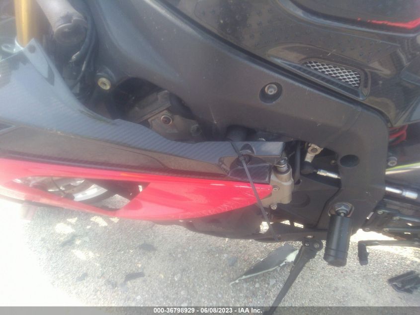 2012 BMW S 1000 RR - WB1053402CZL15618