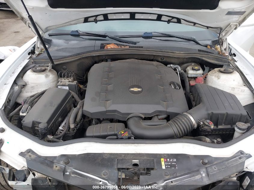 2015 CHEVROLET CAMARO LT - 2G1FD1E35F9230146