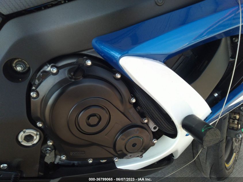 2009 SUZUKI GSX-R750 - JS1GR7LAX92100765