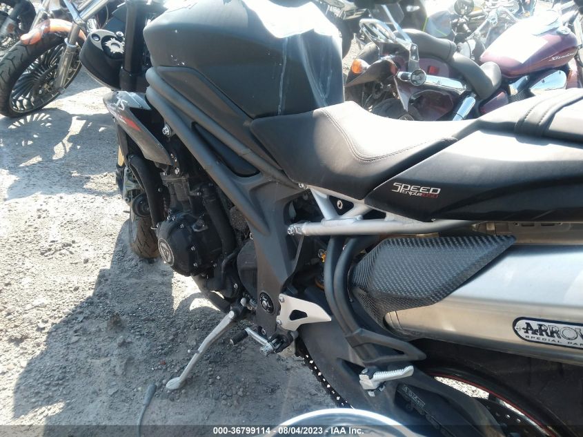 2019 TRIUMPH MOTORCYCLE SPEED TRIPLE RS SMTN53P42KJ932975