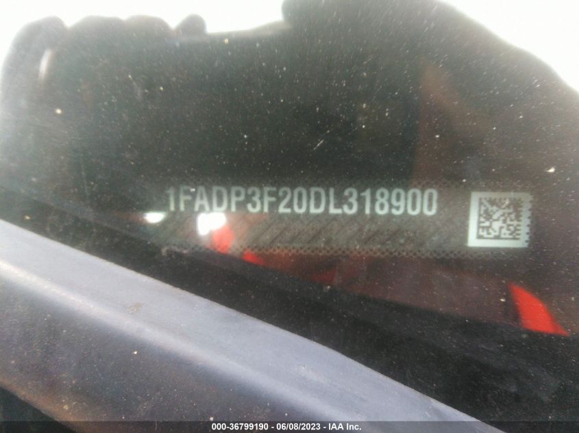 2013 FORD FOCUS SE - 1FADP3F20DL318900