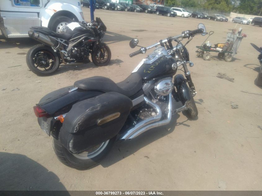 2010 HARLEY-DAVIDSON FXDF - 1HD1GY415AC317160