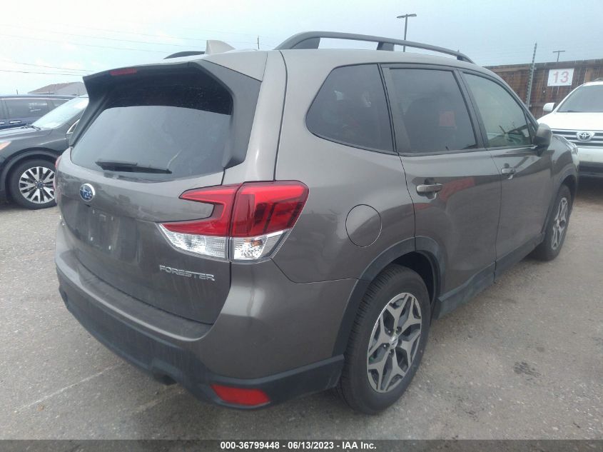 2021 SUBARU FORESTER PREMIUM - JF2SKAJC6MH557098