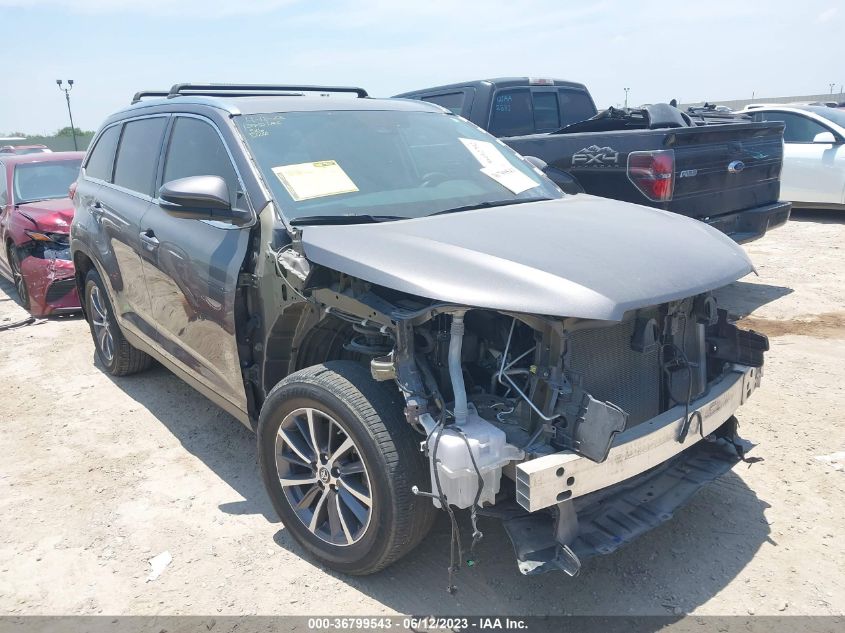2019 TOYOTA HIGHLANDER XLE - 5TDKZRFH7KS570805