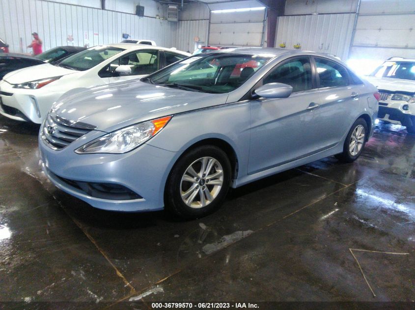 2014 HYUNDAI SONATA GLS - 5NPEB4AC2EH911375