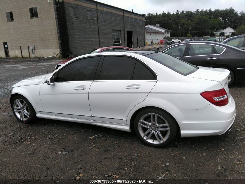 2014 MERCEDES-BENZ C-CLASS C 300 - WDDGF8ABXER306238