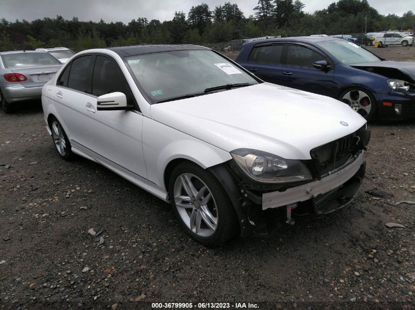 2014 MERCEDES-BENZ C-CLASS C 300 - WDDGF8ABXER306238