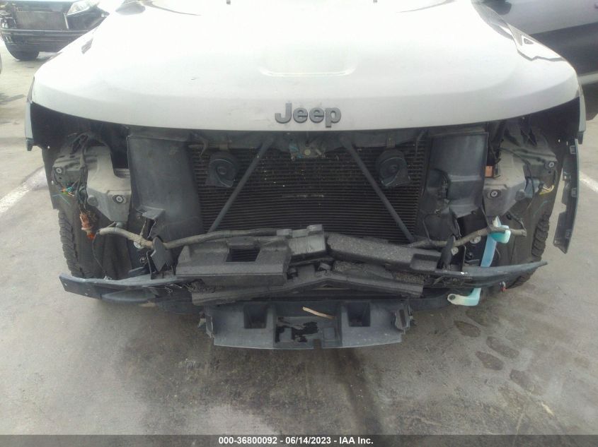 2016 JEEP GRAND CHEROKEE LAREDO - 1C4RJEAG2GC441778