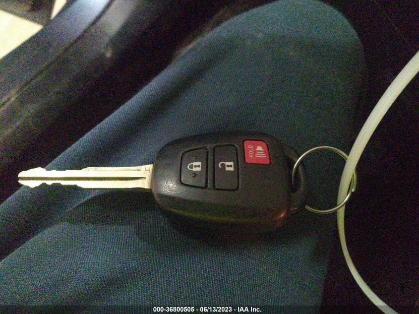 2013 TOYOTA RAV4 XLE - JTMRFREV7D5012475