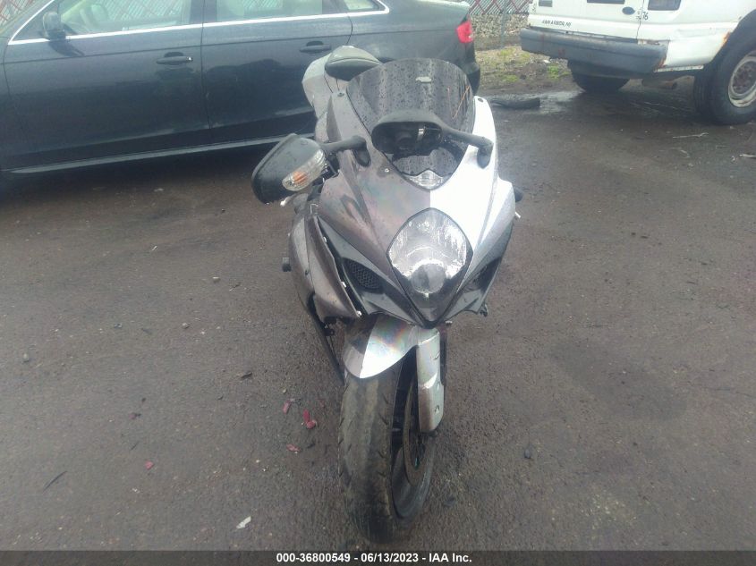 2007 SUZUKI GSX-R1000 - JS1GT77A172101036