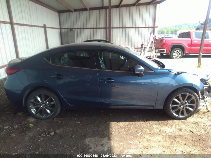 2018 MAZDA MAZDA3 4-DOOR TOURING 3MZBN1V3XJM182370