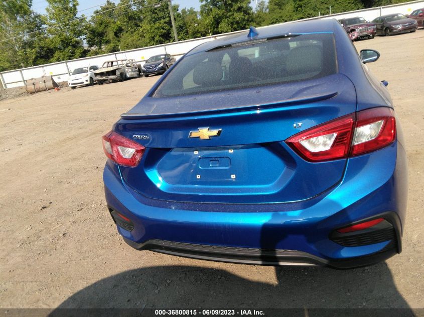 2018 CHEVROLET CRUZE LT - 1G1BE5SM7J7207543