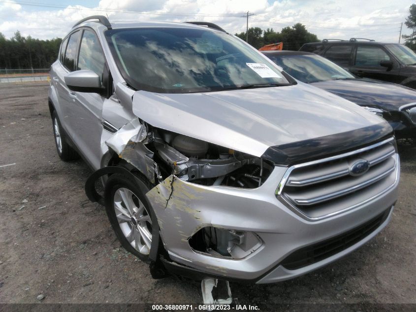 2017 FORD ESCAPE SE - 1FMCU0GD6HUE85030