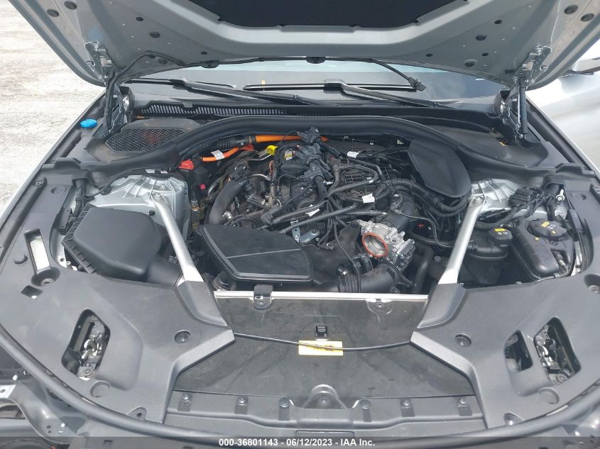 2019 BMW 5 SERIES 530E XDRIVE IPERFORMANCE - WBAJB1C57KB377067