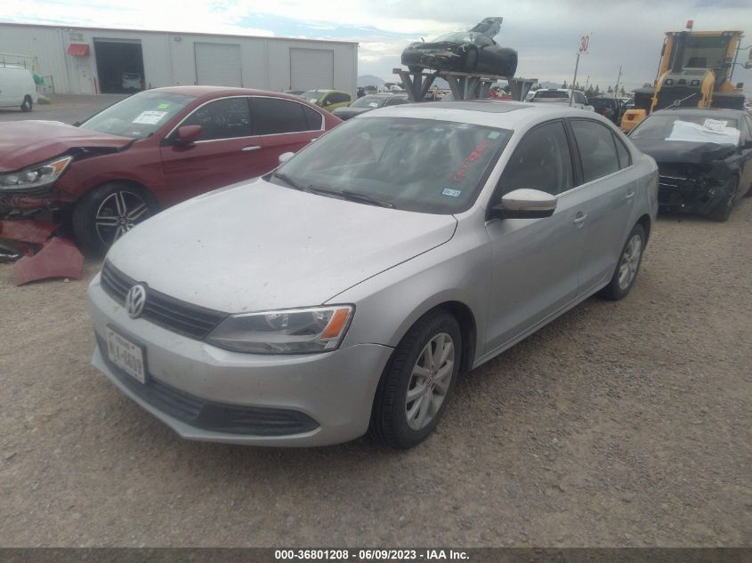 2013 VOLKSWAGEN JETTA SEDAN SE W/CONVENIENCE/SUNROOF - 3VWDX7AJ0DM403361
