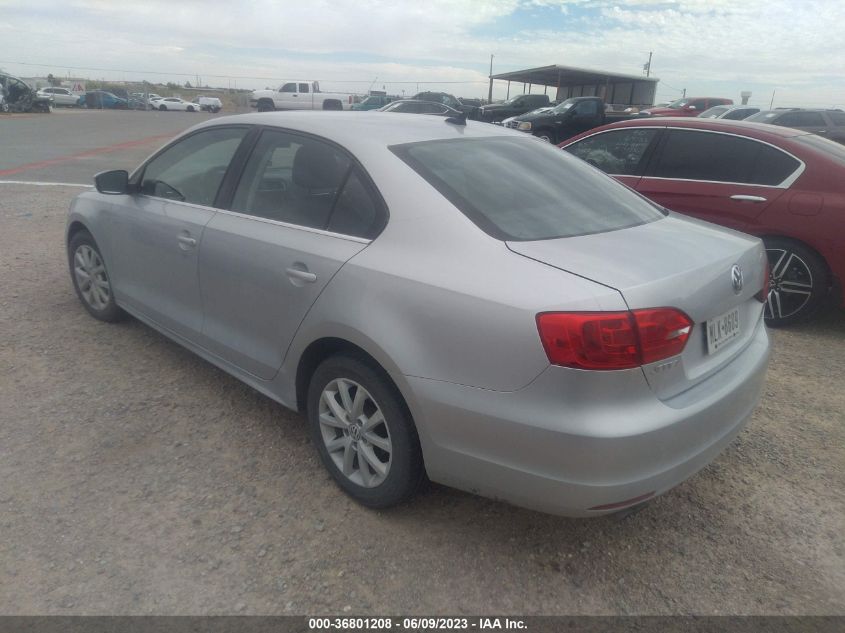 2013 VOLKSWAGEN JETTA SEDAN SE W/CONVENIENCE/SUNROOF - 3VWDX7AJ0DM403361