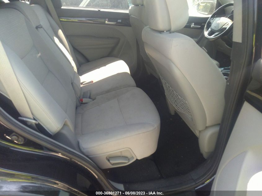 2014 KIA SORENTO LX - 5XYKT3A60EG509351