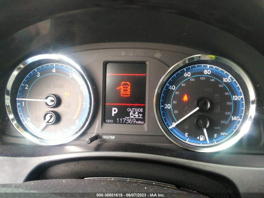 VIN 5YFBURHEXKP897015 2019 TOYOTA COROLLA L/LE/SE/XLE/XSE