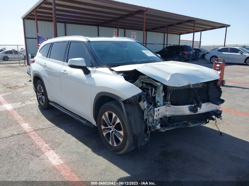 2020 TOYOTA HIGHLANDER XLE - 5TDGZRAH5LS502694