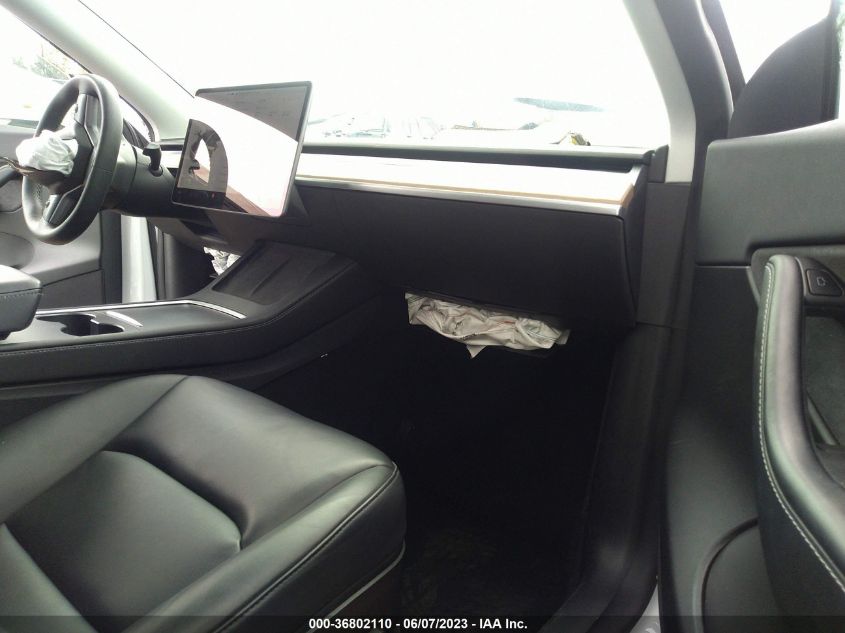 2021 TESLA MODEL Y LONG RANGE - 5YJYGDEE0MF274445