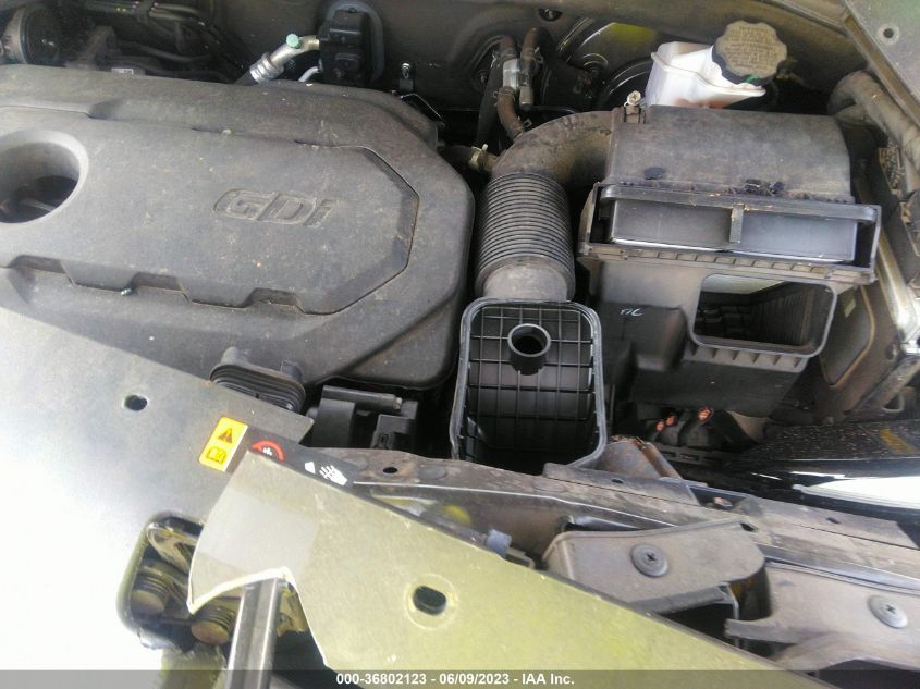 2017 KIA SORENTO LX - 5XYPG4A31HG218206
