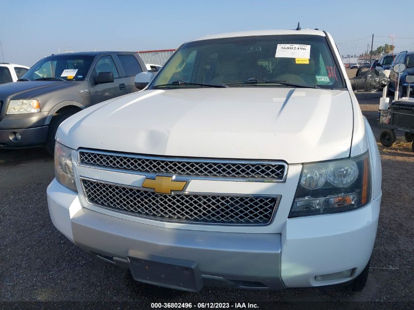 2013 CHEVROLET SUBURBAN 1500 LT 1GNSKJE78DR255664