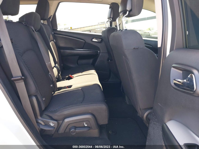VIN 3C4PDCAB7JT535481 2018 DODGE JOURNEY SE