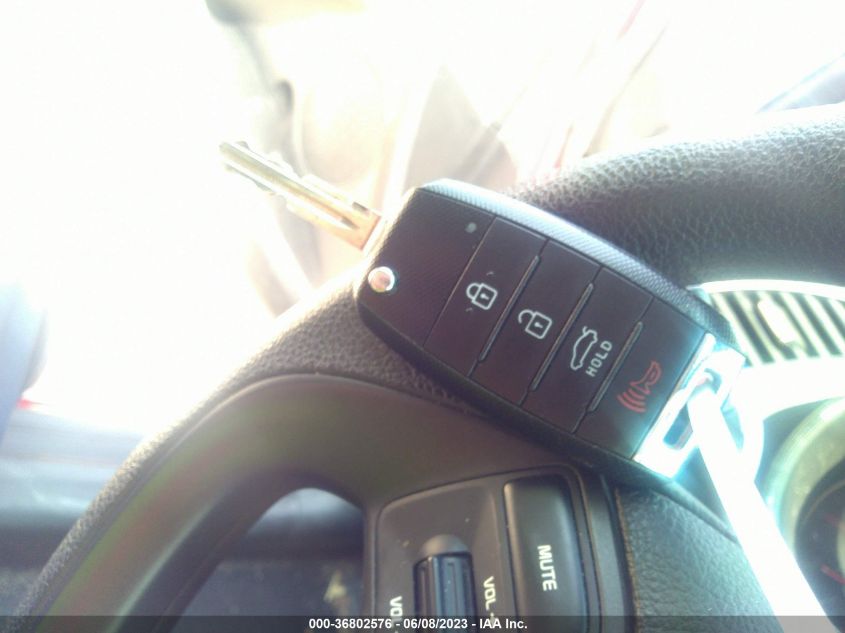 2016 KIA FORTE LX - KNAFK4A6XG5554249