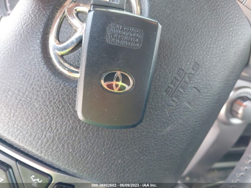 2020 TOYOTA 4RUNNER SR5/SR5 PREMIUM/VENTURE/L - JTEBU5JR1L5747570