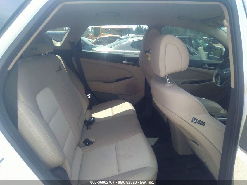 2017 HYUNDAI TUCSON SE - KM8J3CA40HU391519