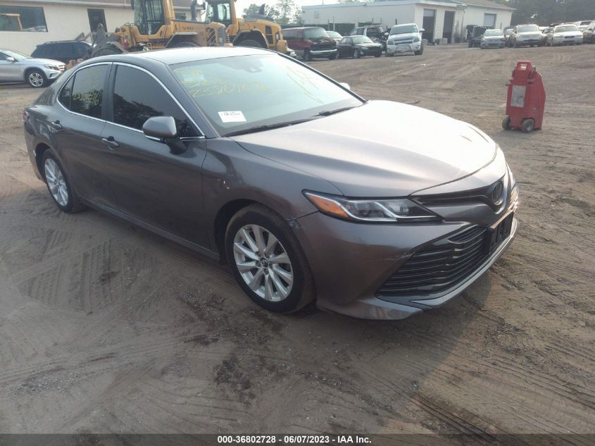 2020 TOYOTA CAMRY LE - 4T1C11AK1LU871854