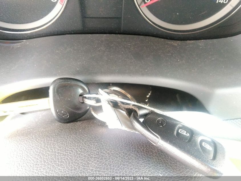 2013 HYUNDAI ACCENT GLS - KMHCT4AE1DU328737