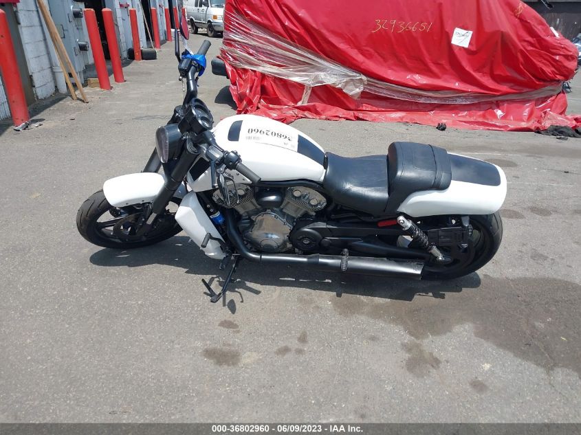 2014 HARLEY-DAVIDSON VRSCF VROD MUSCLE 1HD1HPH13EC807796