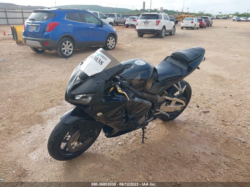 2005 HONDA CBR600 RR - JH2PC37055M200134