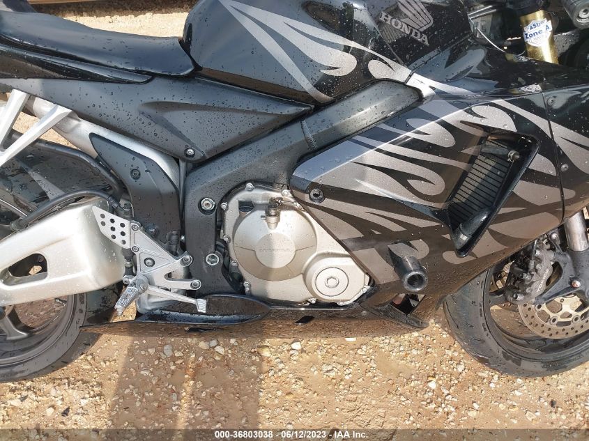 2005 HONDA CBR600 RR - JH2PC37055M200134