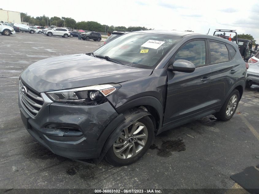 2017 HYUNDAI TUCSON SE - KM8J23A47HU415060