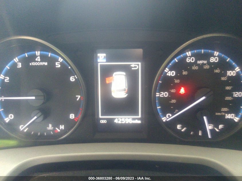 2018 TOYOTA RAV4 LE - 2T3BFREV0JW786055