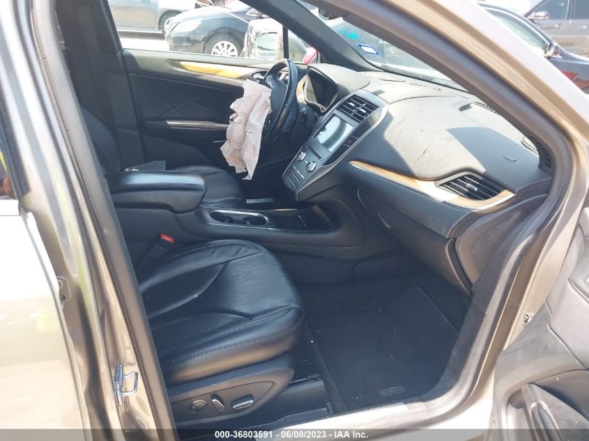 2016 LINCOLN MKC SELECT - 5LMCJ2C96GUJ31199