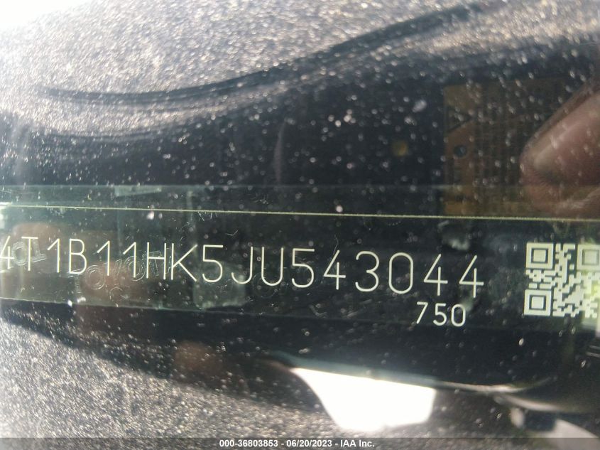 2018 TOYOTA CAMRY L/LE/XLE/SE/XSE - 4T1B11HK5JU543044