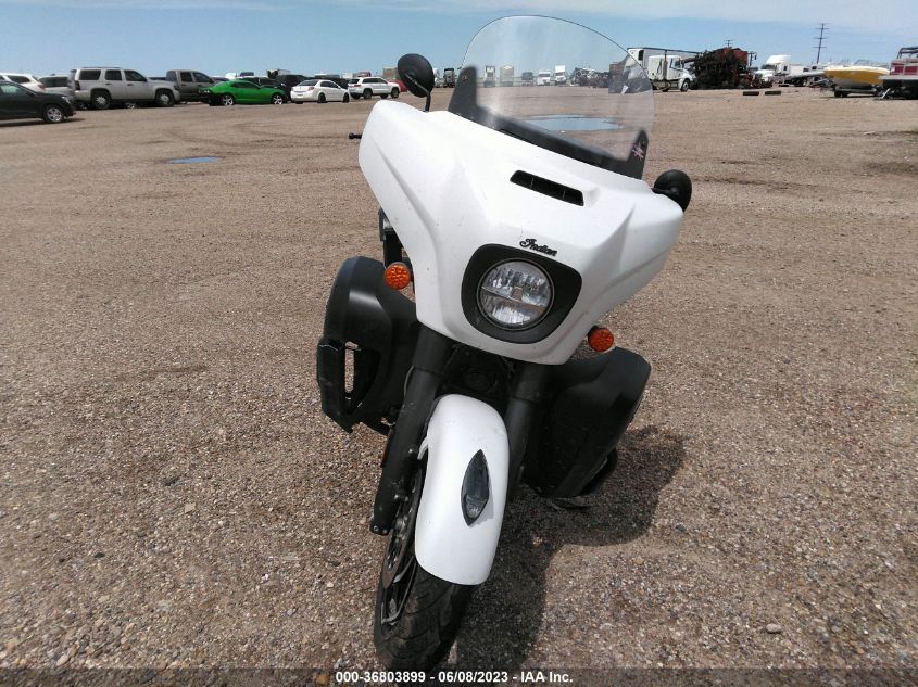 2021 INDIAN MOTORCYCLE CO. ROADMASTER DARK HORSE - 56KTKDBB3M3403806