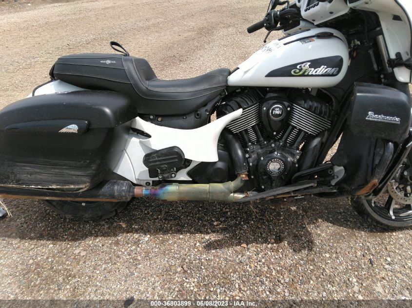2021 INDIAN MOTORCYCLE CO. ROADMASTER DARK HORSE - 56KTKDBB3M3403806