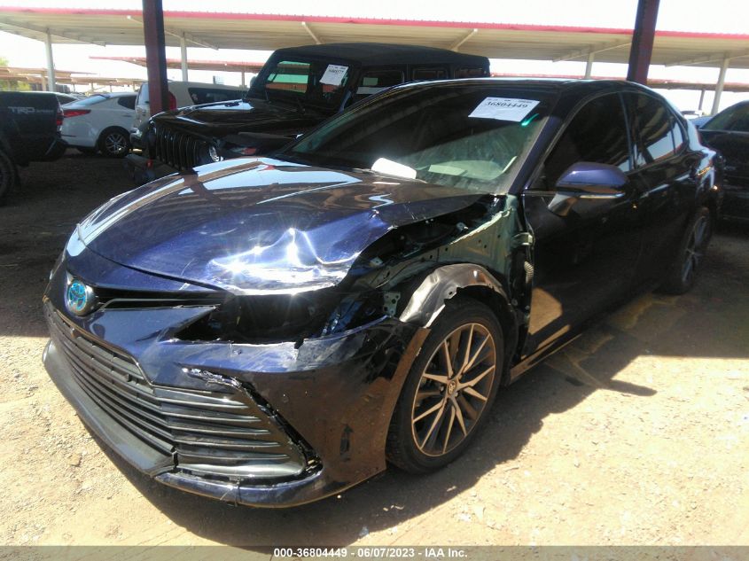 2021 TOYOTA CAMRY HYBRID XLE - 4T1F31AK0MU566211