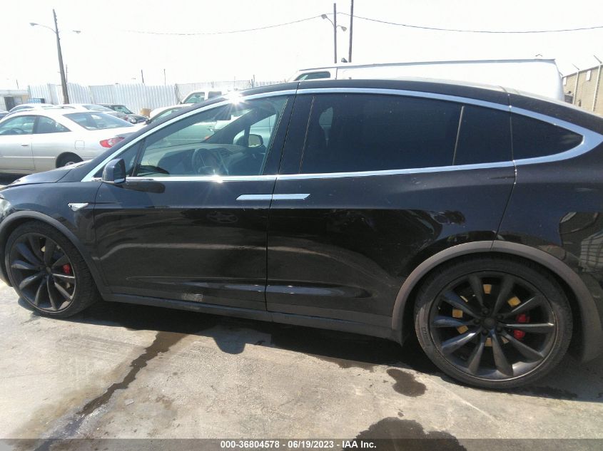 2016 TESLA MODEL X P90D/60D/P100D - 5YJXCAE45GF005715