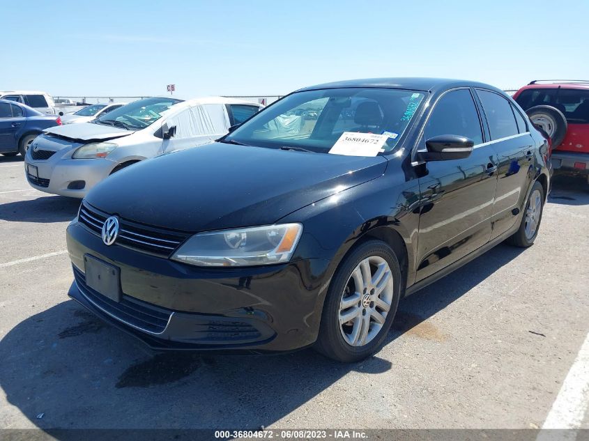 2013 VOLKSWAGEN JETTA SEDAN SE - 3VWDX7AJ4DM311251