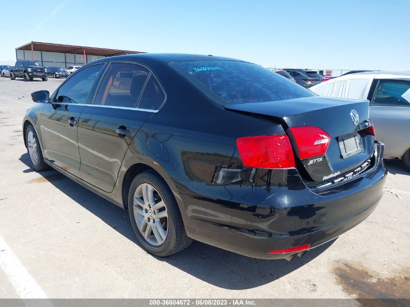 2013 VOLKSWAGEN JETTA SEDAN SE - 3VWDX7AJ4DM311251