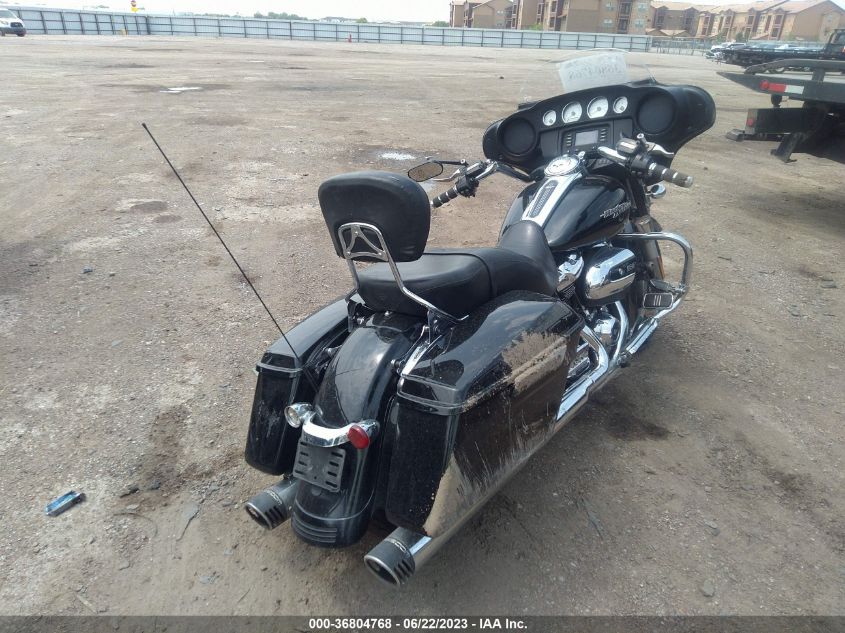 2019 HARLEY-DAVIDSON FLHX - 1HD1KBC15KB619083